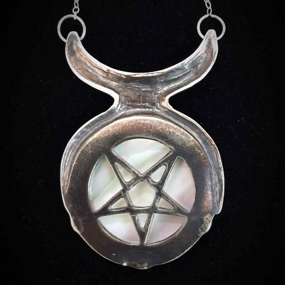 Elemental Child Crystal Crowns Jewelry Sterling Silver Priestess Necklace :: Sterling Silver :: Mother of Pearl